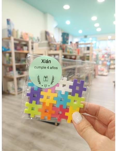 Bolsita con 12 piezas Meli Basic y pegatinas