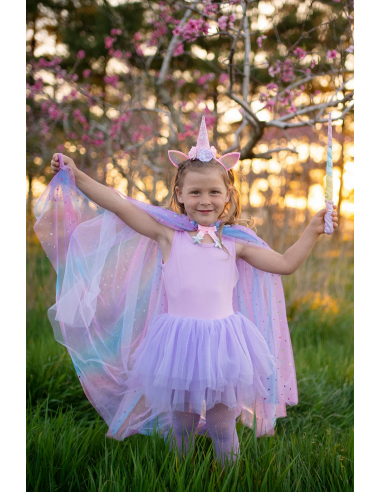 Capa y diadema de unicornio arcoíris