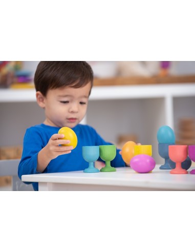 Copas de madera para huevos arcoíris