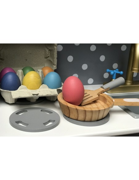 Huevos de madera arcoíris