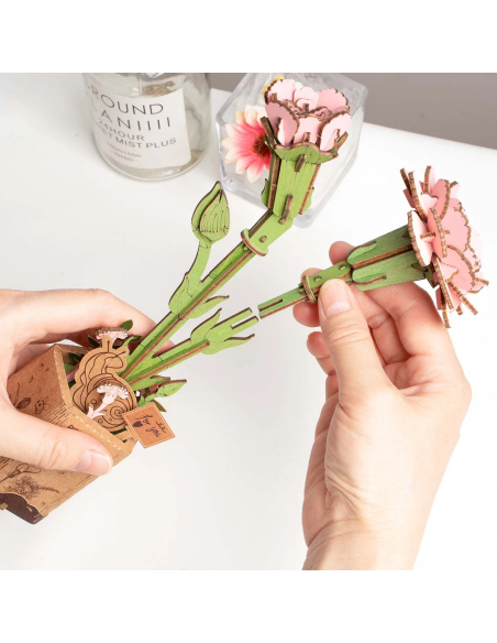 Clavel rosa de madera para montar