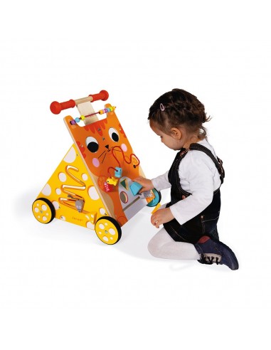 Carrito caminador de madera con multiactividades
