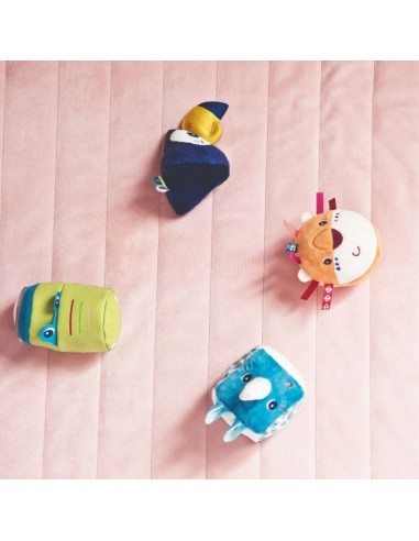 Set de cuatro figuras con sonajero de la selva