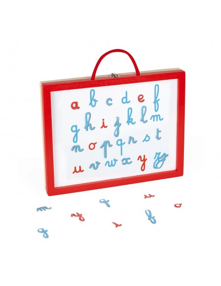 Maletín de madera con letras cursivas