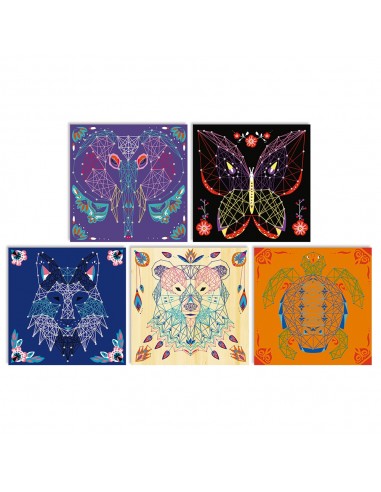 Set de cuadros de animales con hilos tensados