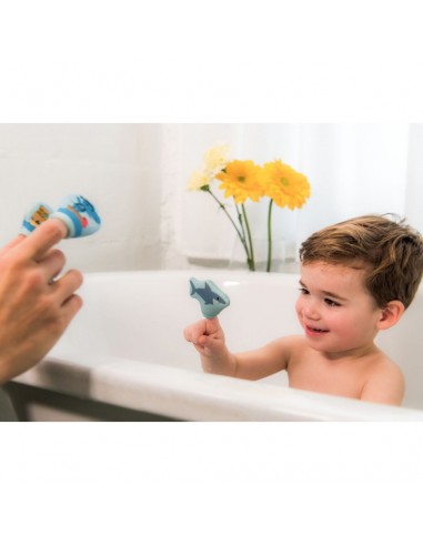 Marionetas de dedo para el baño de piratas